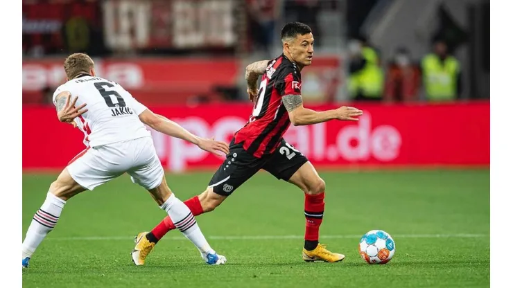 Charles Aránguiz cumplirá 200 partidos oficiales en Bayer Leverkusen al iniciar la próxima temporada