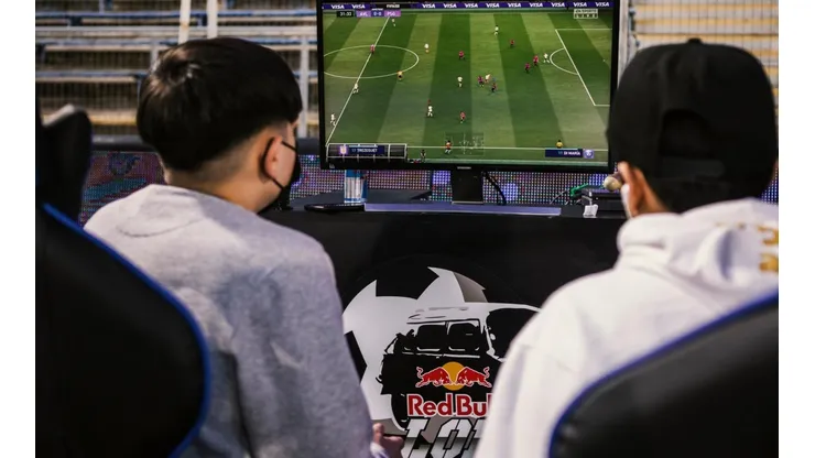 Se abren las inscripciones para Red Bull Lola 12, el torneo gratuito de FIFA.