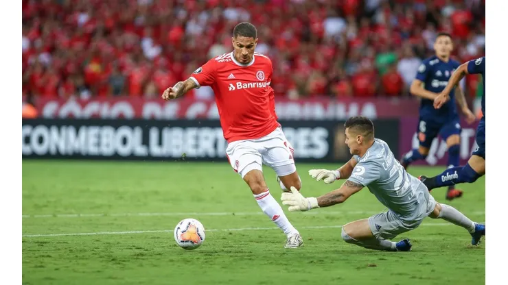 El portero Campos debutó ante Inter en la Copa Libertadores de 2020