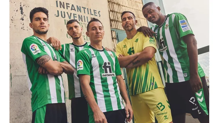 Claudio Bravo tendrá una nueva marca y camiseta en el Betis