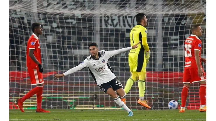 Colo Colo recibirá más de un millón de dólares por meterse en cuartos de Sudamericana.