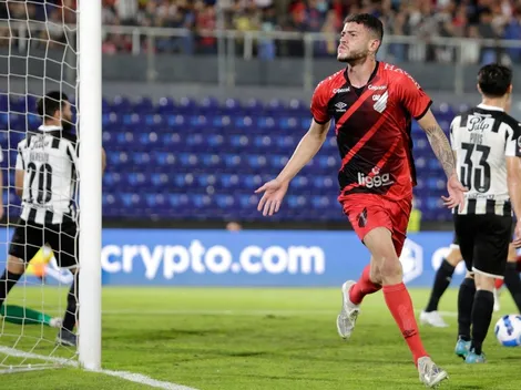 Marcelo Díaz asiste pero Paranaense se mete en cuartos