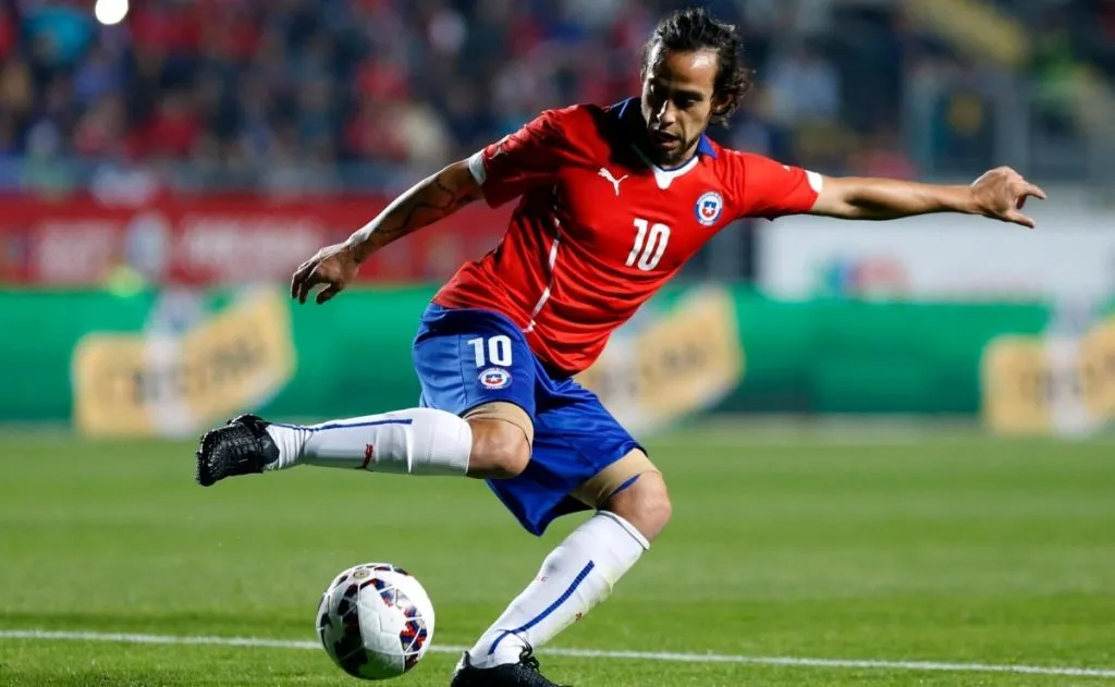 Jorge Valdivia analiza el partido de la Roja.