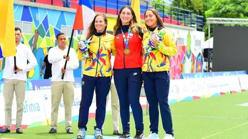 Javiera Andrades con su medalla de oro