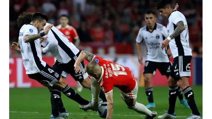 Colo Colo perdió una ventaja de tres goles en una hora y quedó afuera de la Sudamericana.