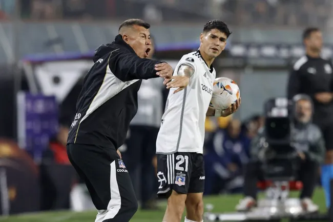 Jorge Almirón debe hacer un planteo inteligente ante Junior (Photosport)
