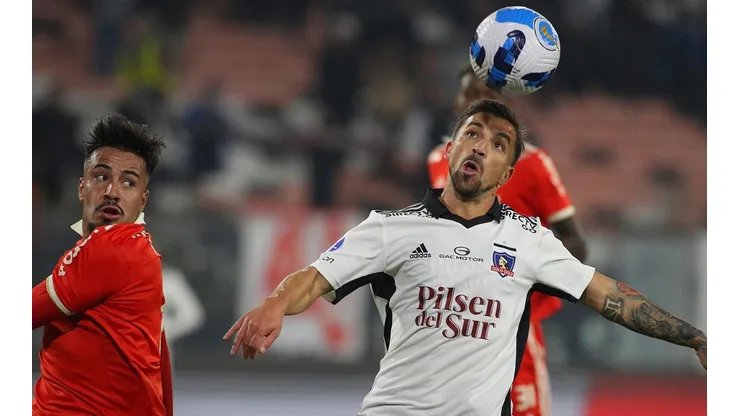Colo Colo va con la ventaja a Brasil por el 2-0 conseguido en el Monumental.