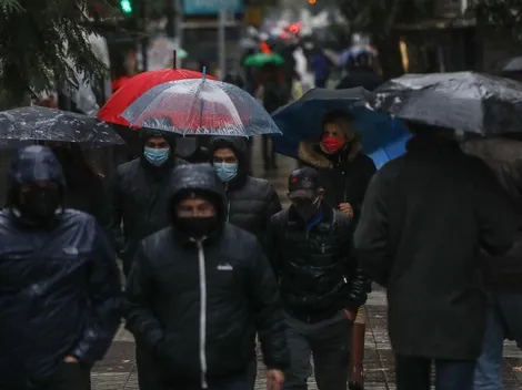 Pronóstico del tiempo | ¿Cuánto lloverá en Santiago este viernes y hasta qué hora?