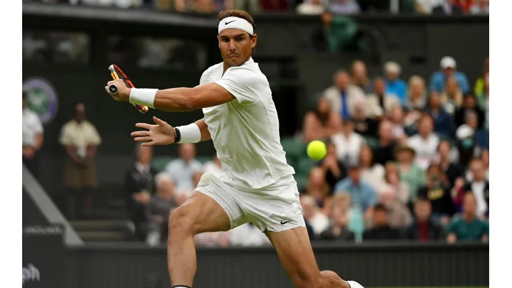 Rafael Nadal viene de dejar en el camino a Ricardas Berankis en Wimbledon.