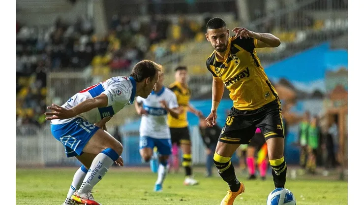Católica viene de una dura derrota en Sudamericana.