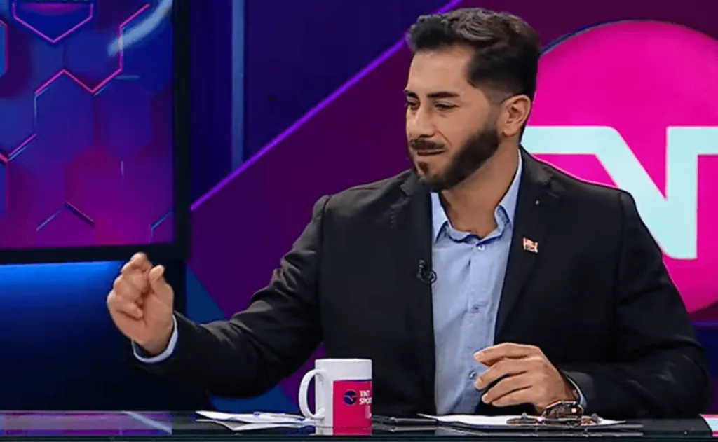 Johnny Herrera se enojó con Arturo Vidal.