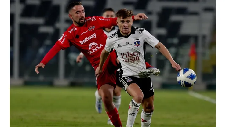 Colo Colo y Ñublense son dos que luchan por la punta de la tabla de posiciones