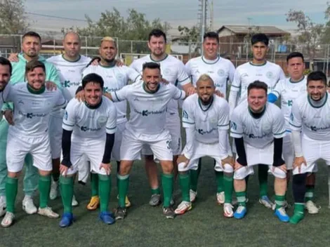 Arturo Vidal juega un partido por el Rodelindo Román