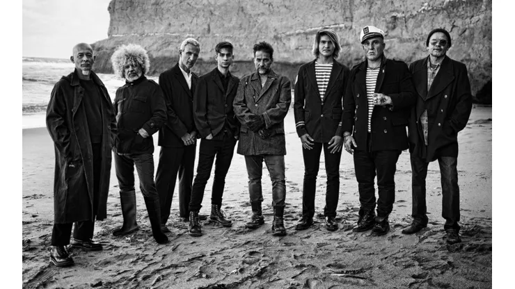 Los Fabulosos Cadilllacs en pleno.