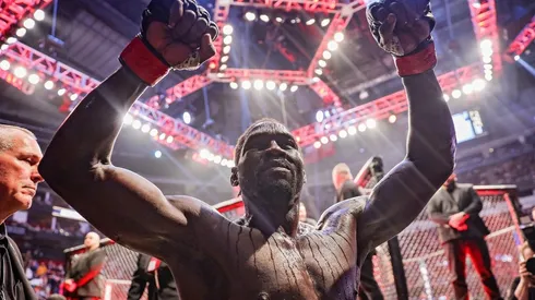 Adesanya quiere seguir dominando en el peso mediano de la UFC