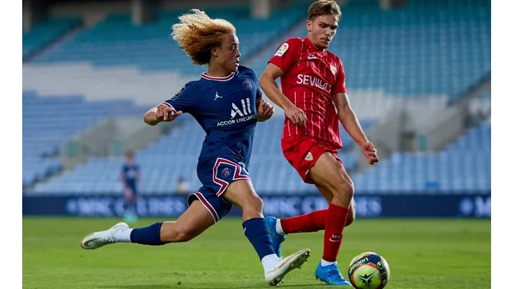 Xavi Simons no continuará en el PSG
