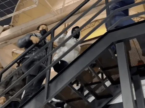 Arturo Vidal llega al Monumental a apoyar a Colo Colo ante Inter