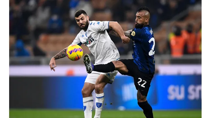 Arturo Vidal viajará a Italia para poner fin a su contrato con Inter.