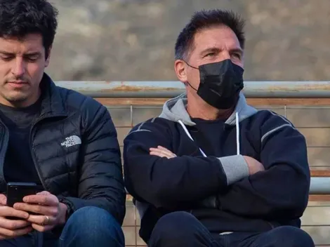 Toto Berizzo sube el cerro 18 para ver Barnechea-Cobresal