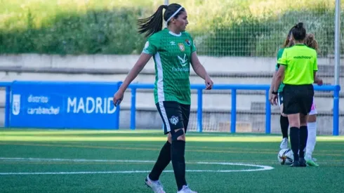 Santi sigue en España y renueva con el Cacereño hasta 2023