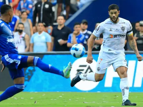 Mineiro y Vargas salen con lo justo: Emelec logra un empate