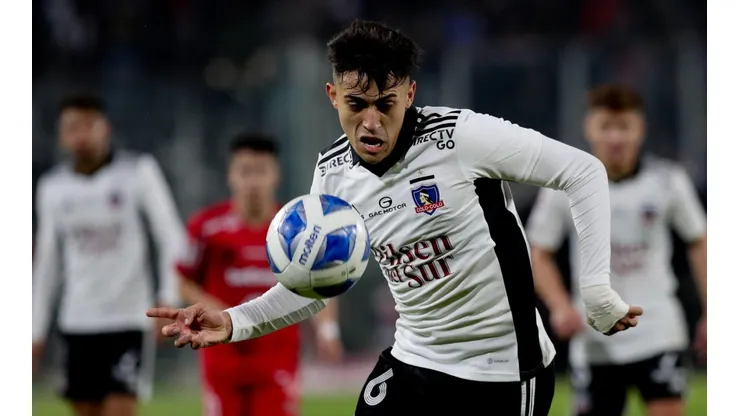 Colo Colo quiere pegar primero en el Monumental.