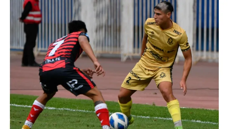 Nueva victoria de Antofagasta contra Limache y clasificación del Puma.