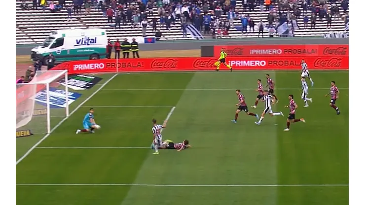 Toselli estuvo certero ante los intentos de la T