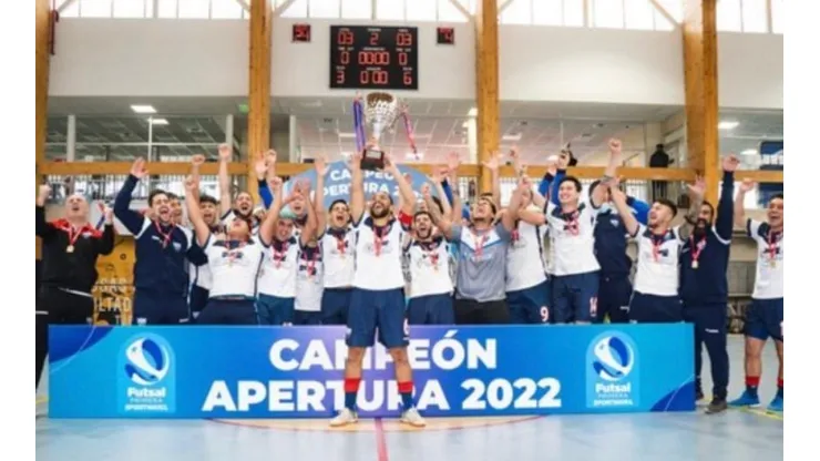 Deportes Recoleta levantó el título del Futsal Primera en San Ramón.