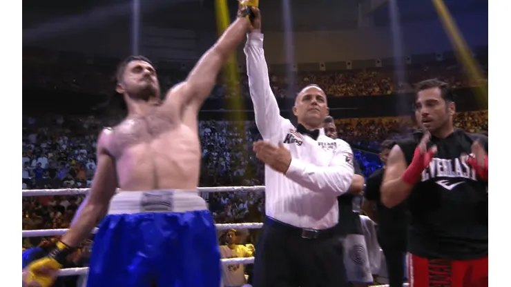Mr Jagger fue el ganador de la pelea estelar ante David Bustamante