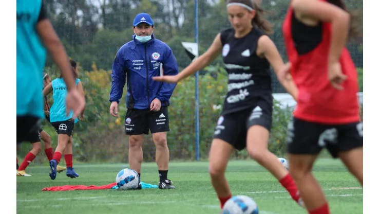 Alex Castro confía en la selección de cara al Mundial sub-17.