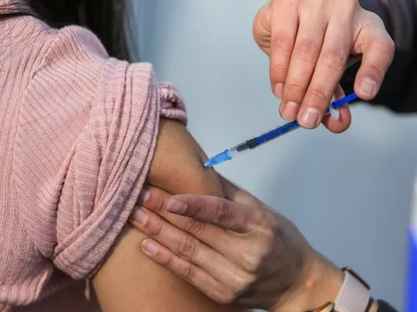 ¿A quiénes les toca vacunarse este viernes 24 de junio?