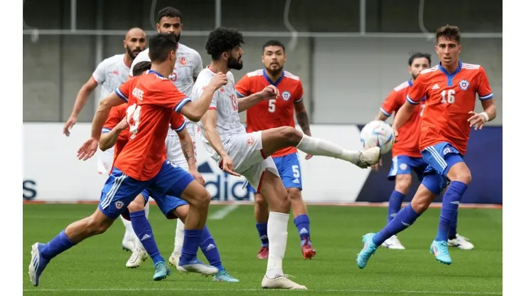 La selección chilena está rozando la posibilidad de salir del top 30.
