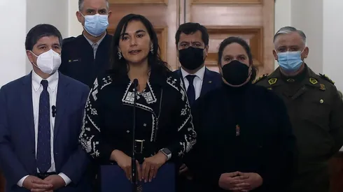 La ministra Izkia Siches encabezó la reunión de análisis del Estado de Excepción.