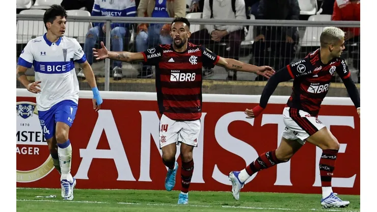 Mauricio Isla conoce bien al rival de la UC: 2 triunfos, 2 derrotas y un gol a Sao Paulo.