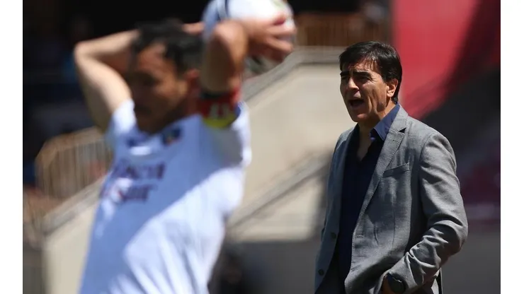 Quinteros piensa en el debut en la Copa Sudamericana