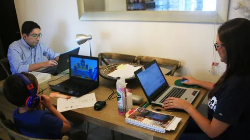 ¿Quiénes pueden hacer teletrabajo en vacaciones de invierno?