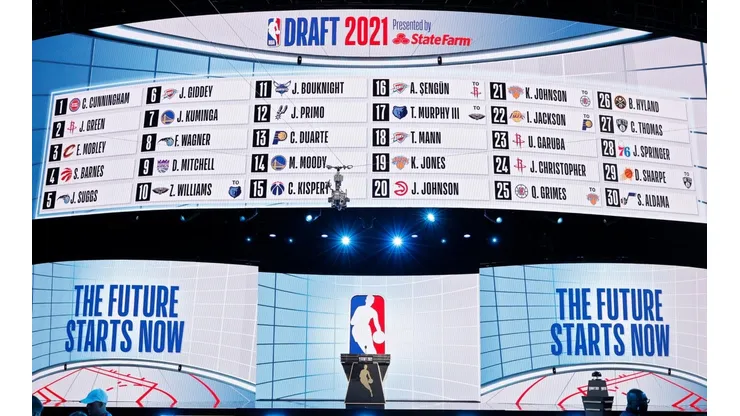 El Draft de la NBA se realiza todos los años con el fin de incorporar a jugadores menores de 23 años, procedentes de las universidades y ligas de otros países.
