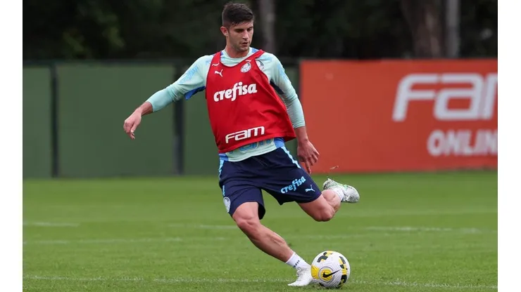 Kuscevic volvió a los entrenamientos del Verdao luego de la fecha FIFA