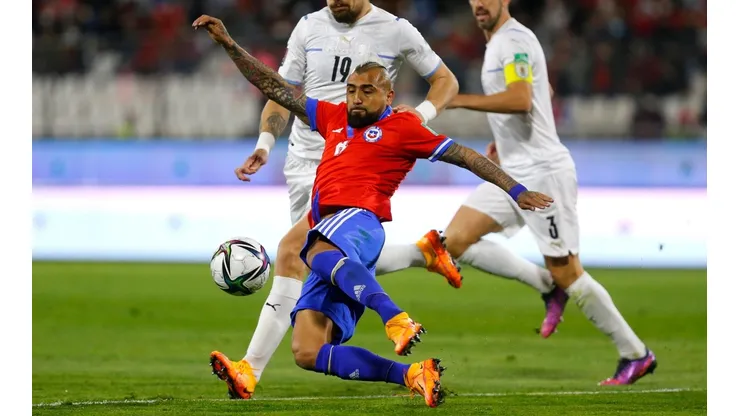 Según Olé, Vidal le reconoció a un cercano que le encantaría llegar a La Bombonera.