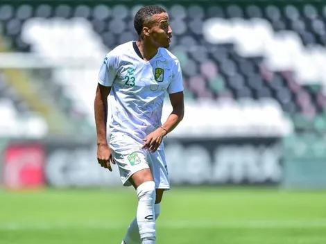 Byron Castillo debuta con un empate en amistoso del León