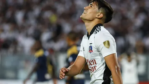 Pablo Solari no quiso hablar con la prensa en su llegada a Chile