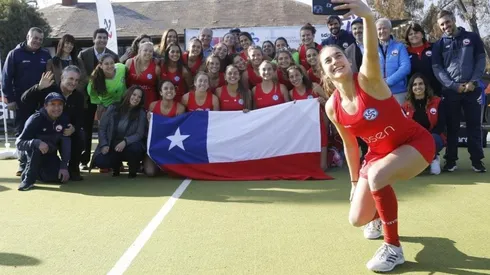 La selección chilena femenina de hockey césped se despidió antes de viajar al Mundial de España y Países Bajos.