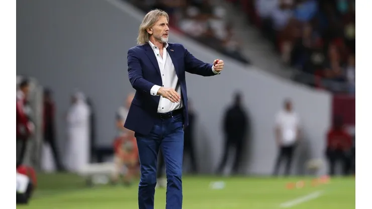 Ricardo Gareca evalúa las opciones para su futuro.