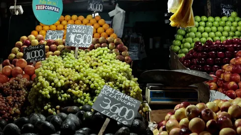 ¿Cuándo es el primer pago y cuál es el monto por carga del Bono Canasta Familiar?