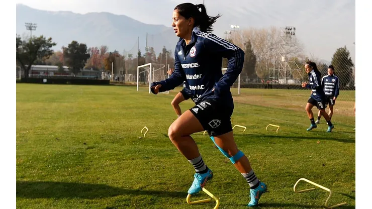 Karen Araya piensa en los amistosos de la Roja Fem vs Venezuela
