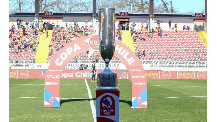 Vuelve el fútbol con la disputa de la Copa Chile.