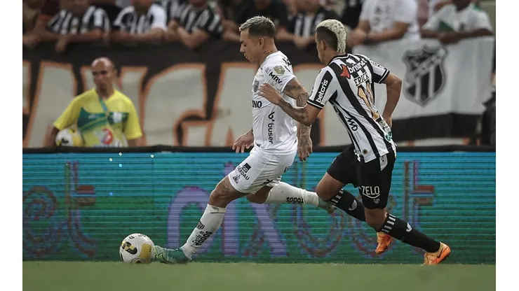 Eduardo Vargas regresó en Atlético Mineiro tras más de un mes fuera por lesión.
