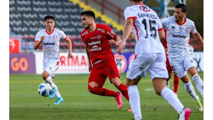 Luis Del Pino Mago deja Ñublense para ir al fútbol argentino.