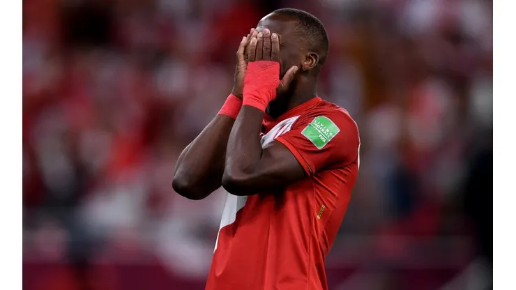 Luis Advíncula renuncia a la selección de Perú y se echa toda la culpa de la eliminación de Qatar 2022.